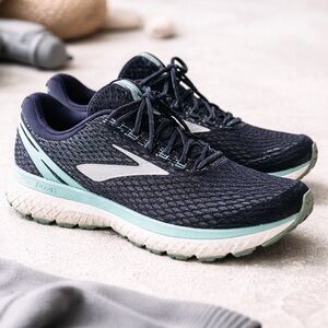 Brooks Ghost 9 Women’s Running Shoes Size 9 Navy Teal Neutral Trainer